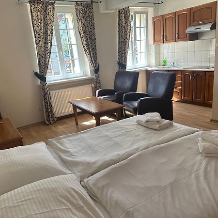 Polonia Hotel Кудова-Здрой Екстериор снимка