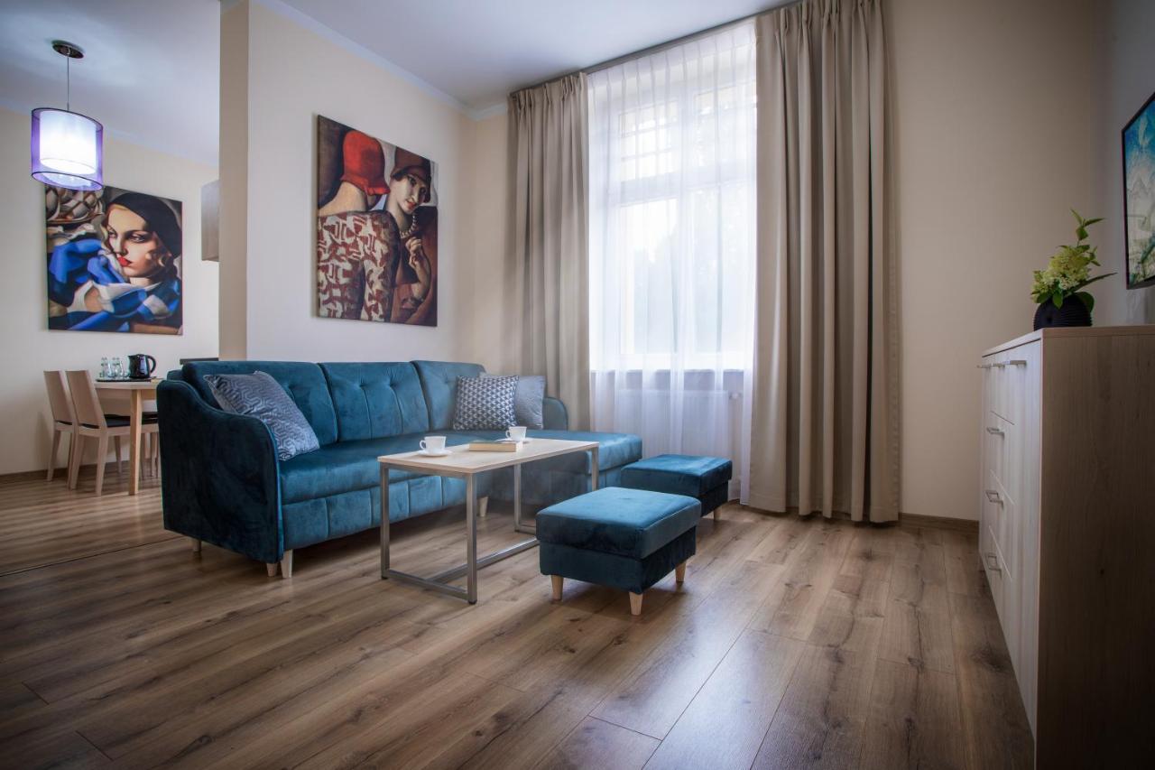 Polonia Hotel Кудова-Здрой Екстериор снимка