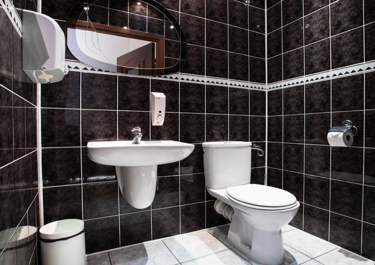 Polonia Hotel Кудова-Здрой Екстериор снимка